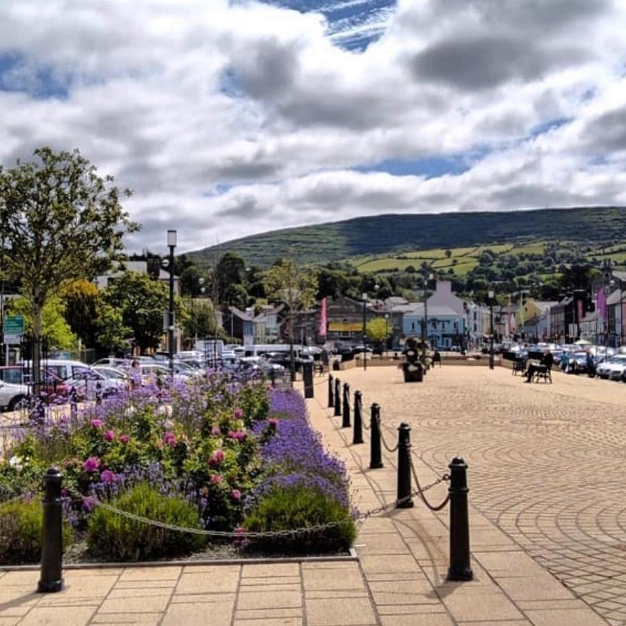 6 New Street Selfcatering Bnb Studio 1 Bantry Bagian luar foto